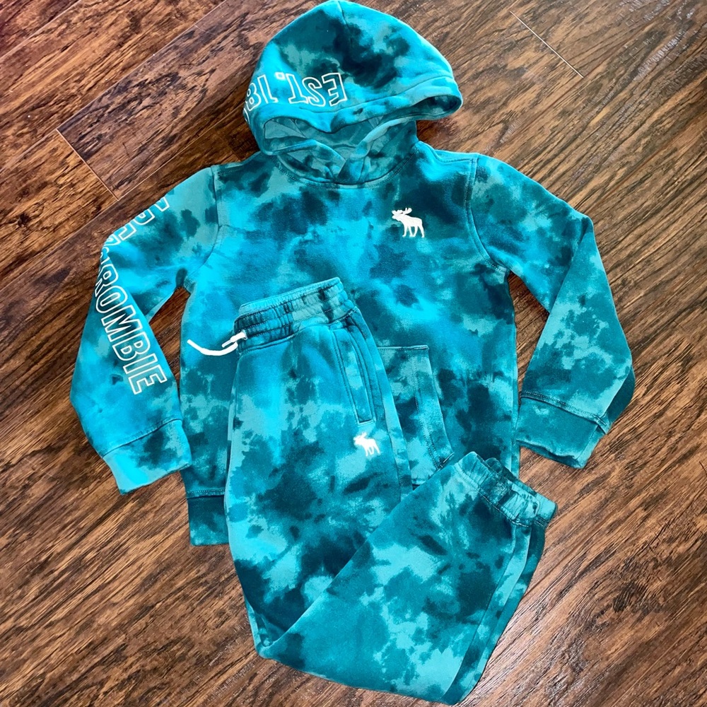 ABERCROMBIE KIDS SWEATSUIT SZ 7/8
